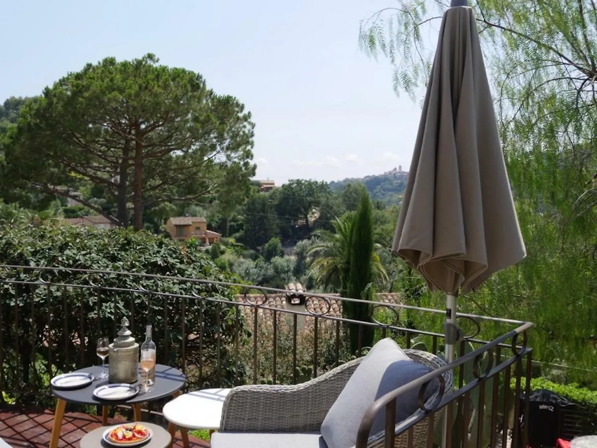L'Atelier Villa Vence 0*,